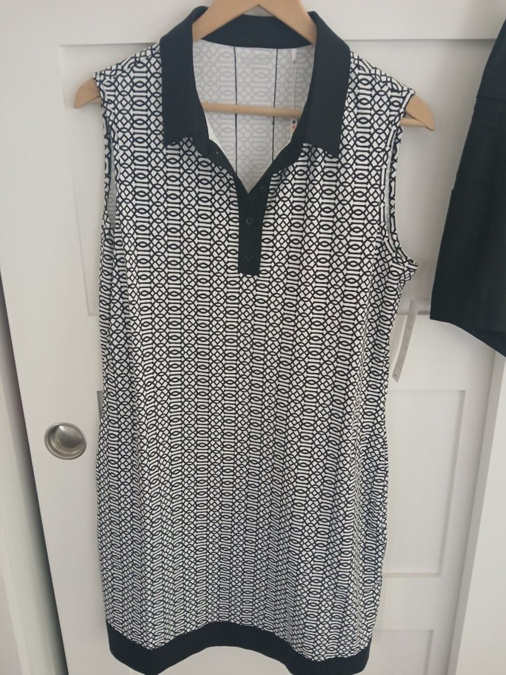 Swing Control UPF50+ Printed Black Keys Dress with side Pockets